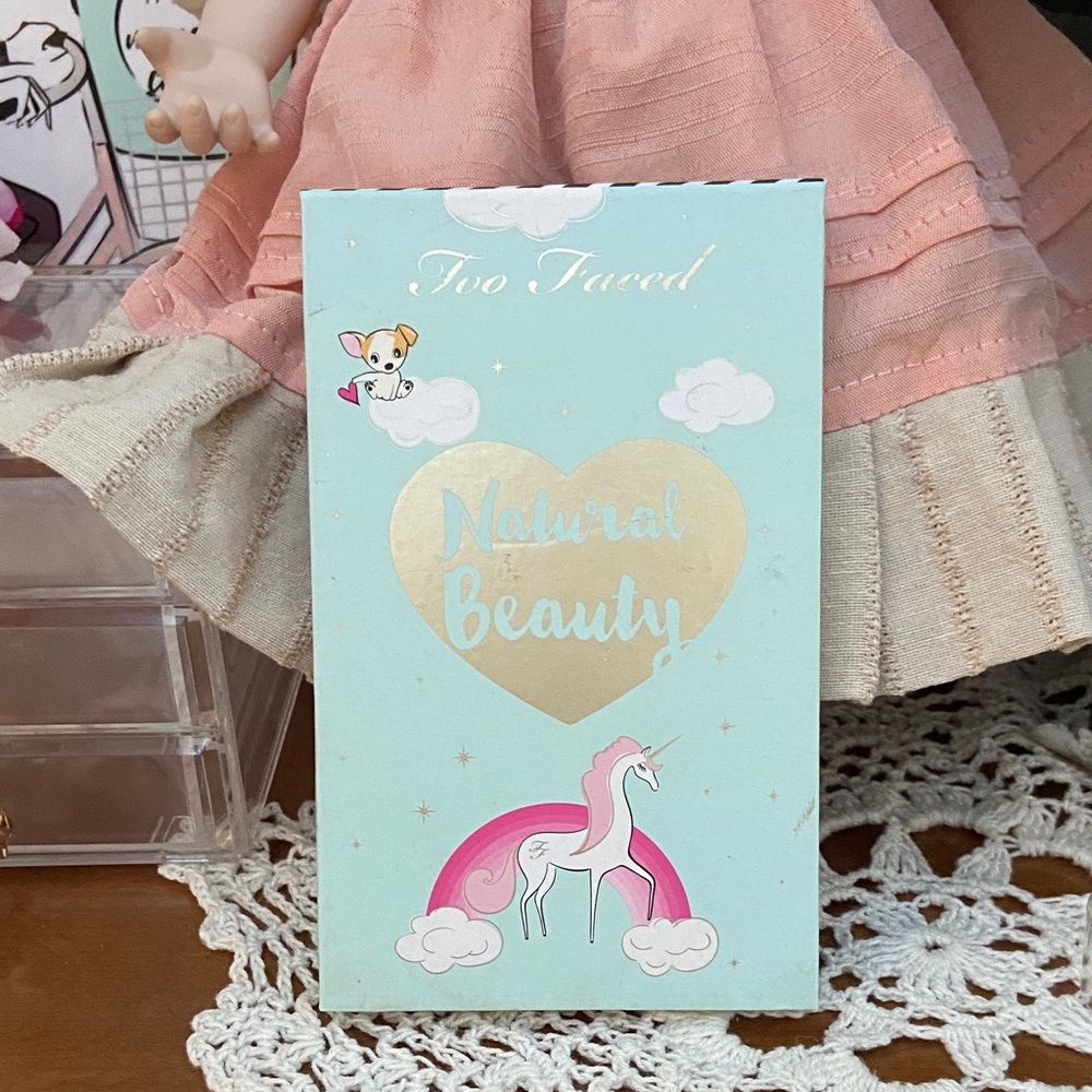 Too Faced Natural Beauty Unicorn Palette